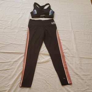 NWOT VICTORIA'S SECRET  ATHLETIC WEAR